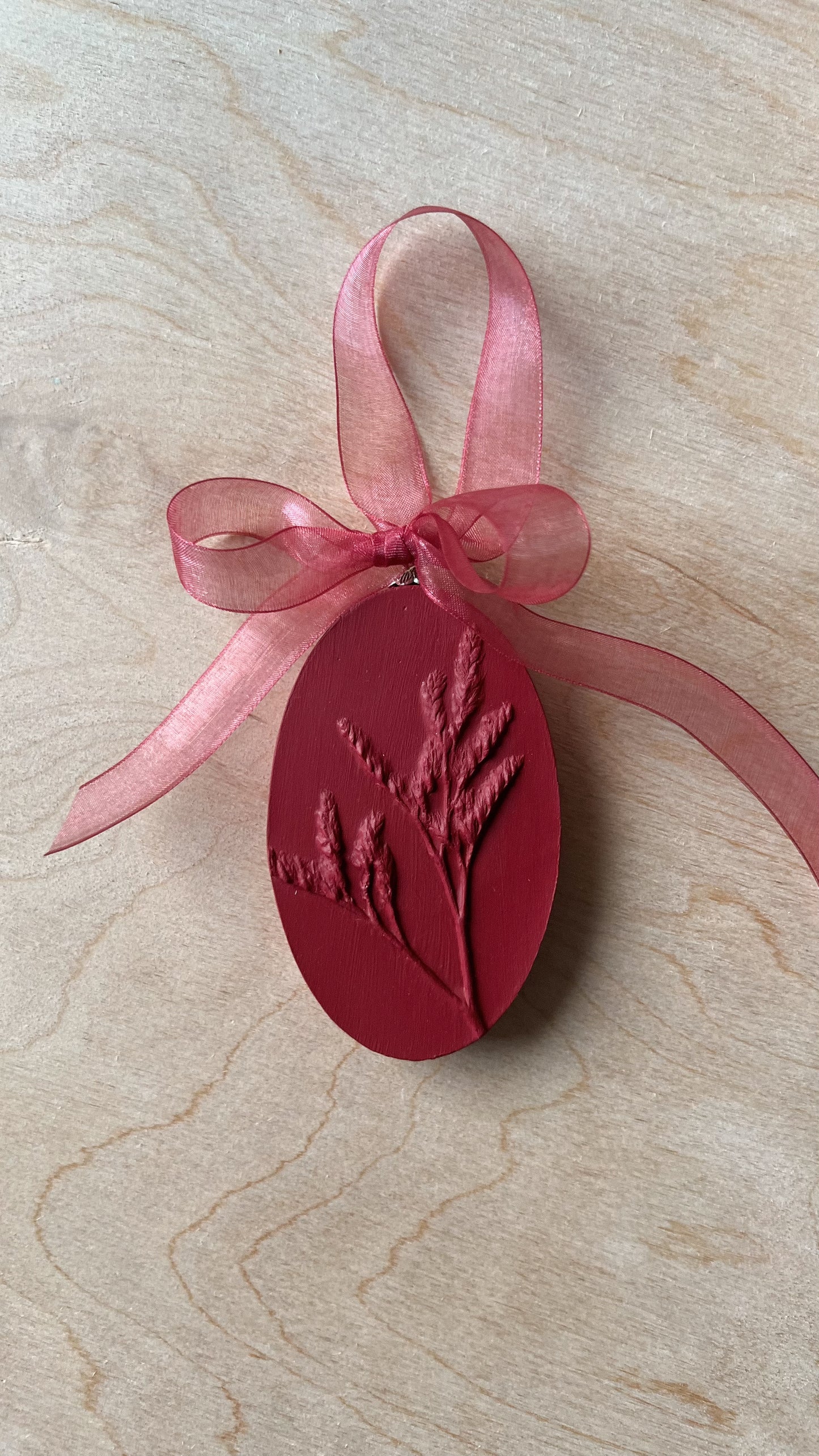 Christmas Ornaments "Maroon Oak" 02
